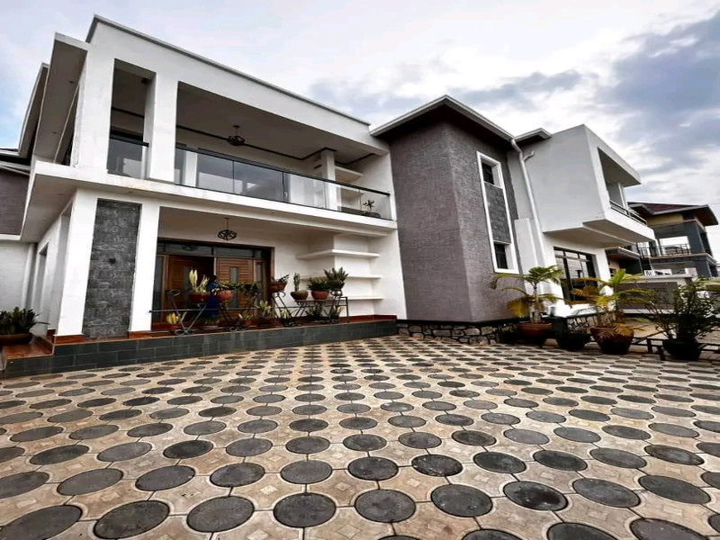 Full furnished 3bedrooms house for rent in kibagabaga