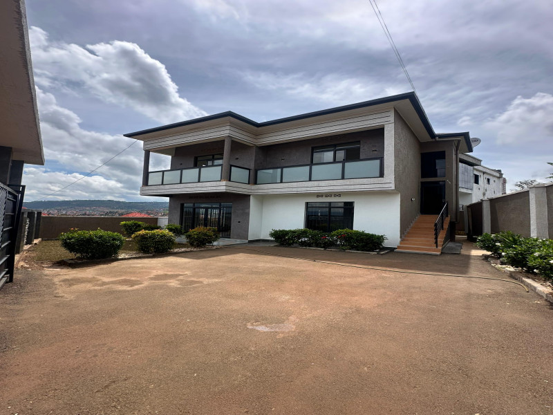 Un furnished new house for sale in kimironko Kwa mushimire