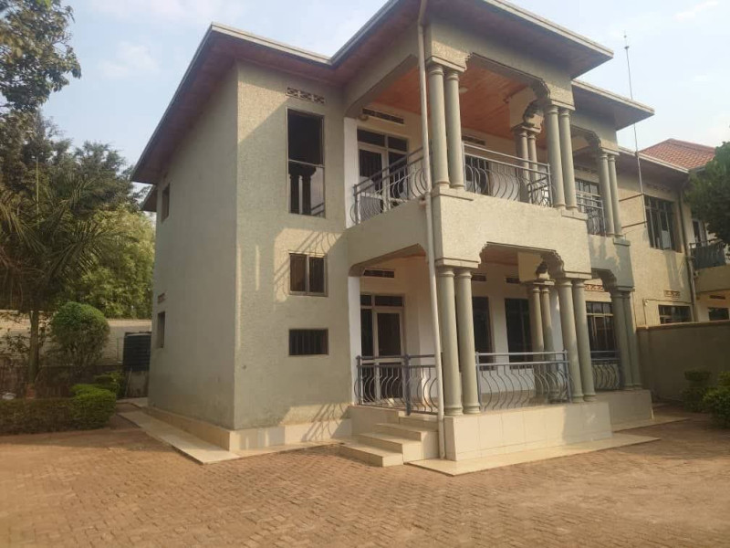 Un furnished house for rent in gacuriro near simba center
