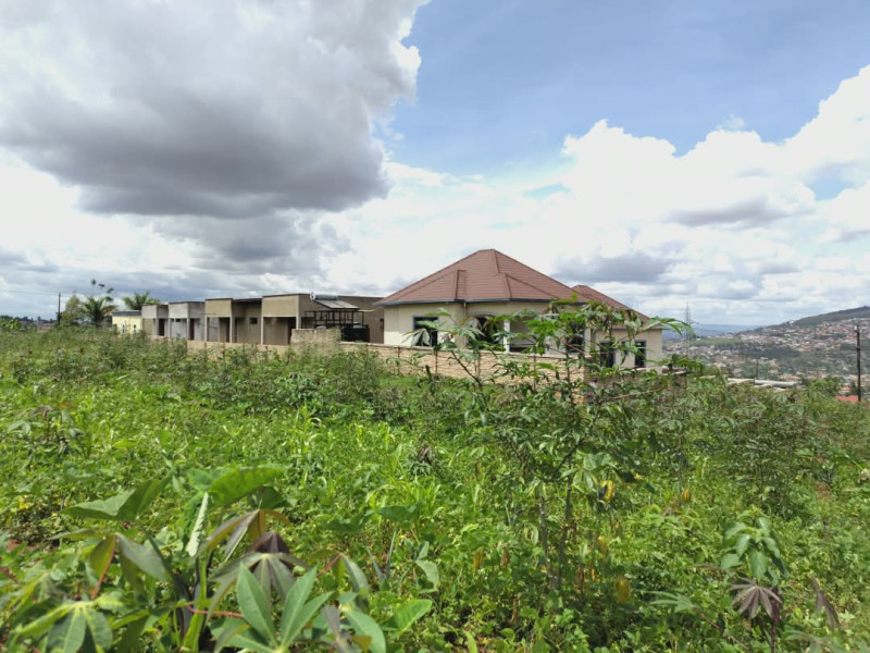 Plot for sale in nyamirambo with fantastic view