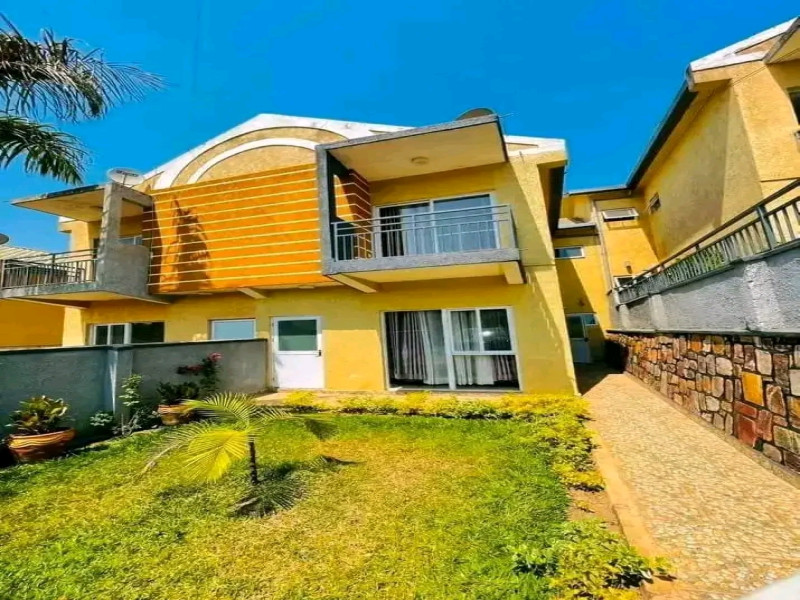 Full furnished house for rent in nyarutarama