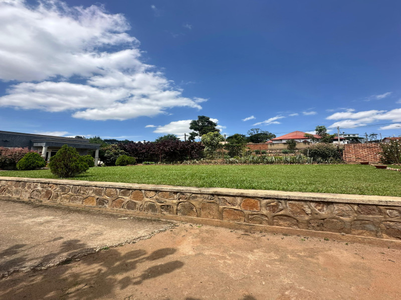 House on 507 Sqm Plot for Sale in Remera | 110M RWF | Prime Location