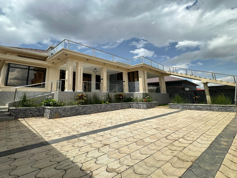 4BR 4BA Modern House for Sale in Kibagabaga – 230M RWF
