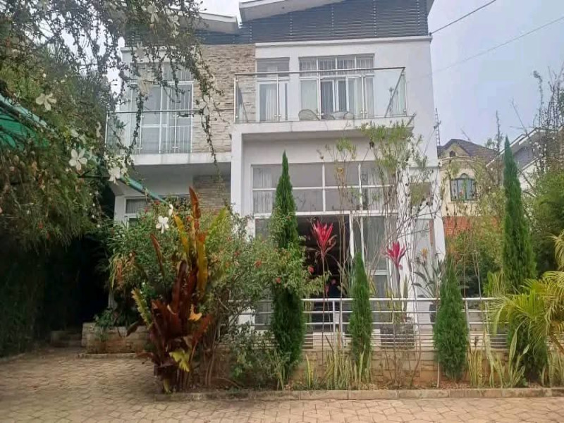 Full furnished nice house for rent in gacuriro