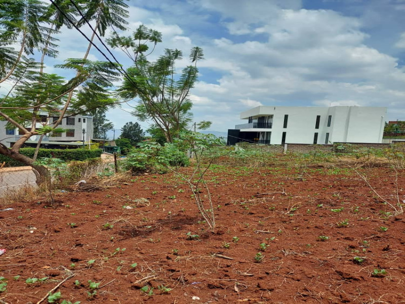🔥 Prime Plot 796 Sqm for Sale at Rebero - 350M - Panoramic Kigali City View