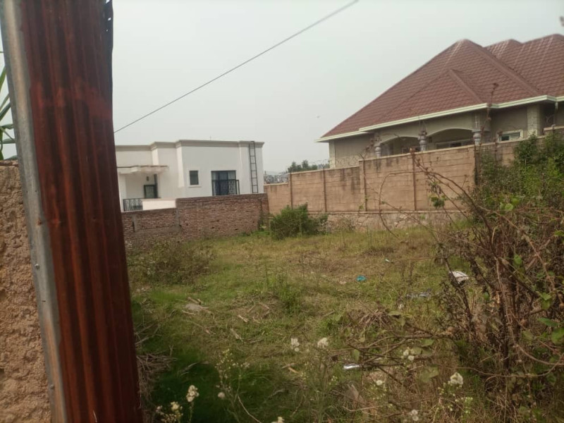 Plot for sale in gisozi near fawe girl school