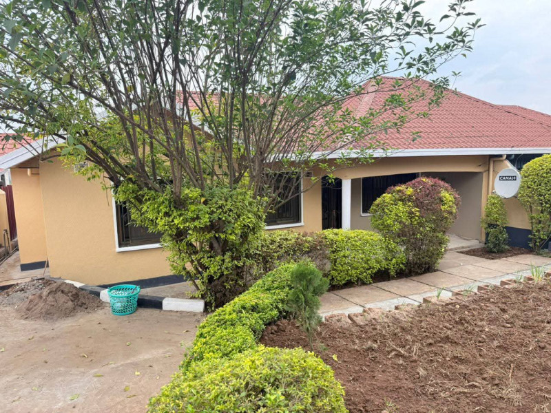 Un furnished house for rent in gacuriro umucyo estate