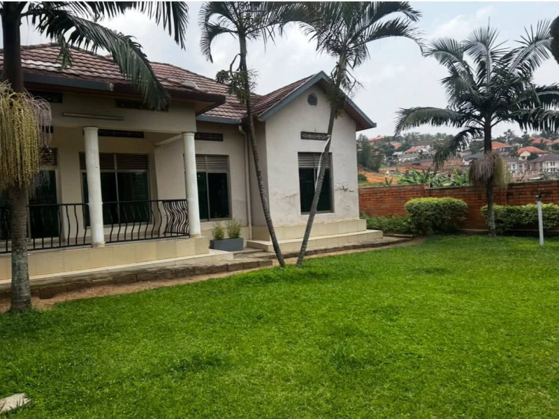 Un furnished house for sale in kibagabaga