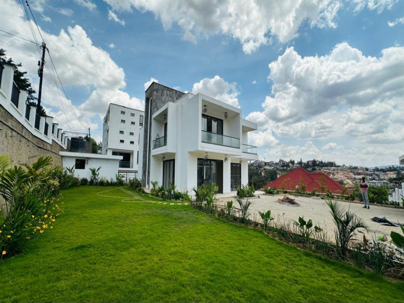 House for rent in Gacuriro
