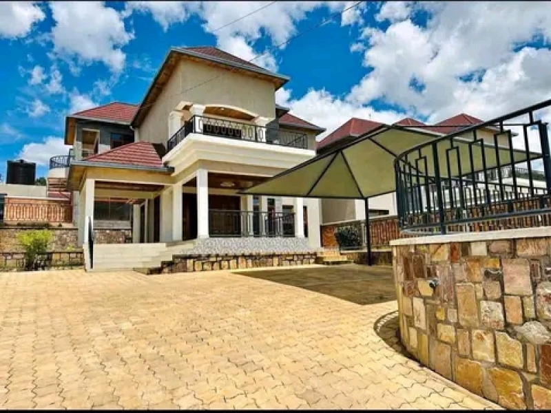 Unfinished house for rent kibagabaga