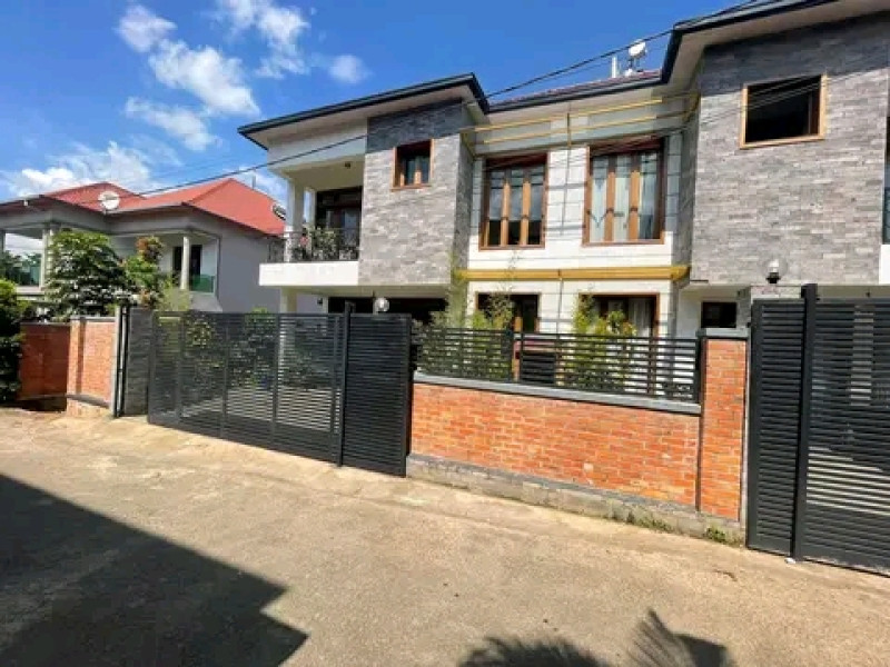 Unfinished house for rent kibagabaga
