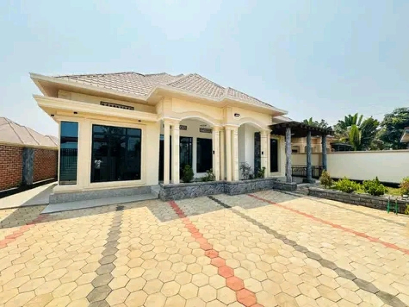4-unfinished bedrooms for rent kagarama