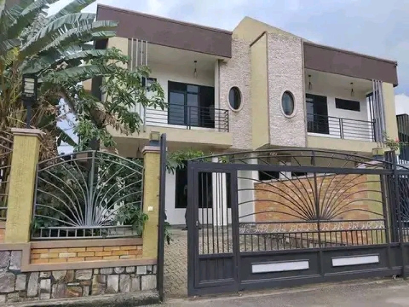 4-Bedrooms house for rent