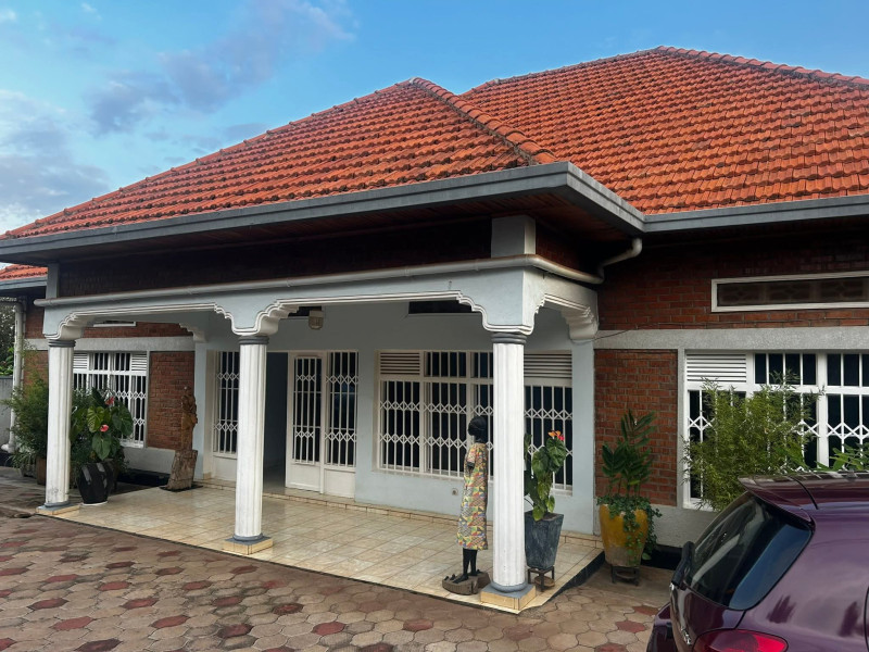 House for sale at gaposho estate prime location