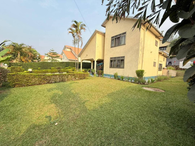 Full furnished house for rent in Gacuriro with big Garden