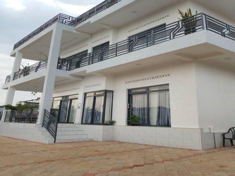 4-bedrooms full furnished apartments