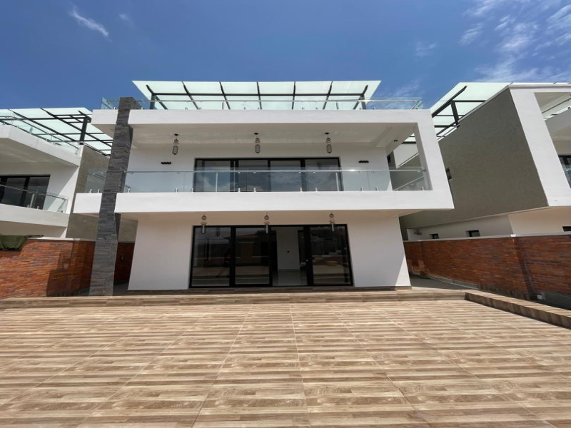 6-Unfurnished bedrooms for rent kagugu