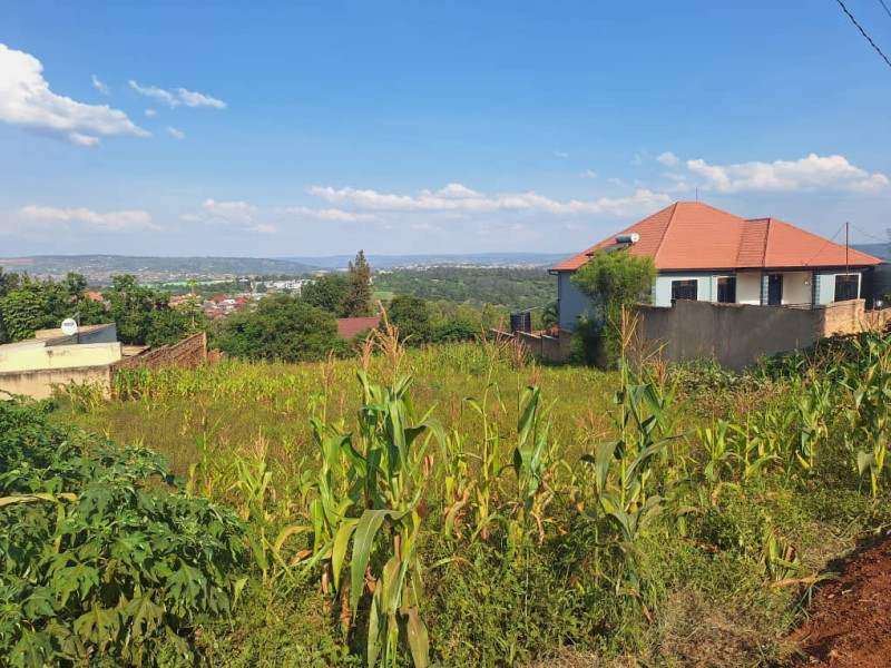 Big plot for sale kanombe Busanza