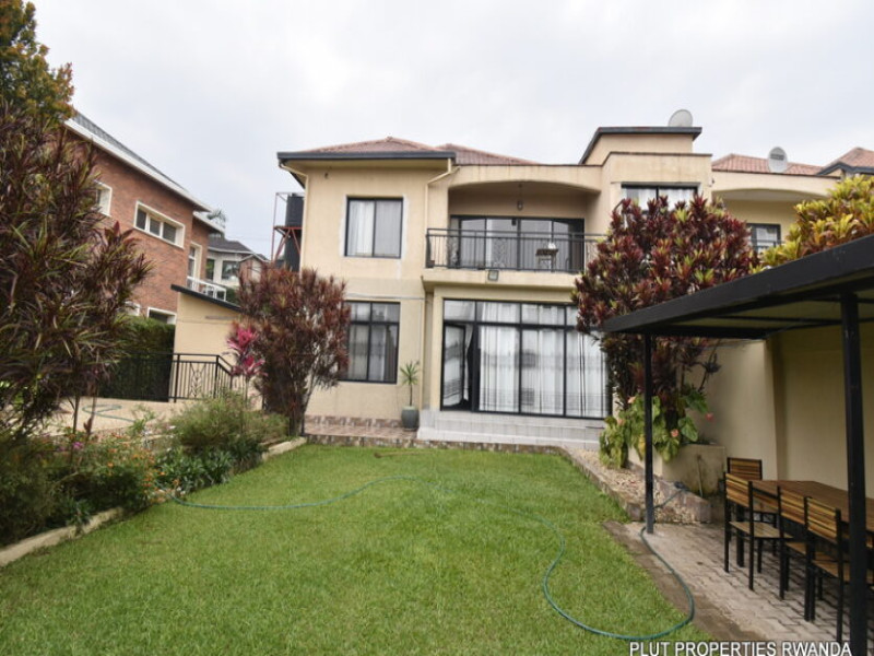Executive 4-Bedroom, 3-Bathroom House for Rent in Gacuriro — $1500/Month