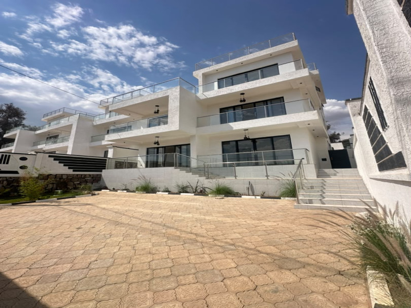 New modern house for sale